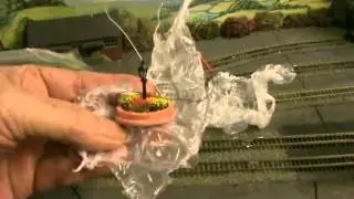N Gauge Review 13 - More lights for your layout.
