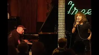 Joanie Pallatto LIVE! 