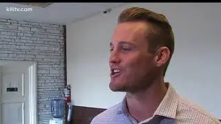 Former Seahawks player speaks at local church