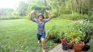 Relax Your Shoulders & Lift Your Spirits with Qigong