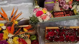 Bespoke gift packing with fresh flowers from The Golden Wrap