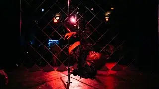 Kris Rhodes Pole Show