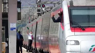 Arrivi e partenze treni alla stazione di ROSARNO.