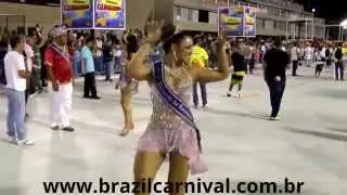 PINK GLITTER DRESSES FOR SAMBA DANCING: BRAZILIAN CARNIVAL PARADES