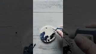 Learn the faux broken porcelain technique with our winter adornment stamp!