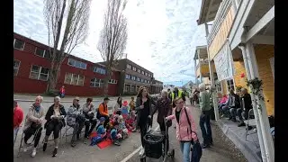 Rullatorfestivalen 2024 på Fabrikkjordet i Svelvik. Spenning, sosialt med musikk og sang.