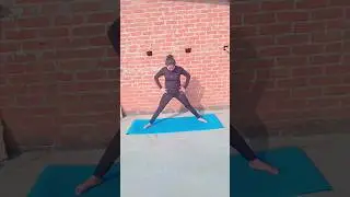 Middle Split #middle #split #streching #flexibility #yoga #trending #viral #shortvideo #youtube #yt