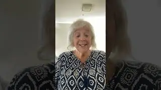 The Pug who wanted to be a Bumble Bee - Mormor Storey Telling