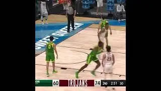 Evan Mobley throws down the UNREAL poster dunk on Oregon 😤