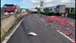 27 dicembre 2021 - Palagiano: schianto fra due tir
