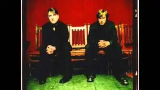 The Gutter Twins - The Stations