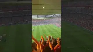 Atmosphere At The Emirates Before Kick Off Against PSG #championsleague #arsenal