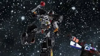 Bone shaker Vs Jazz - Transformers stop motion 