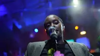 Ariel Wayz - DEE 'Live Performance'