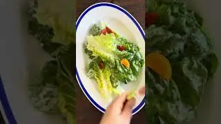 FRIED chicken caesar salad! #salad #saladrecipe #caesarsalad #food #chicken #friedchicken  #shorts
