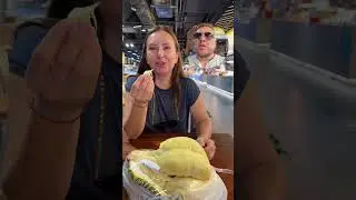 Очень вкусный дуриан в Китае