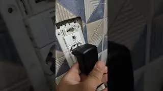 Explos&atilde;o na tomada.