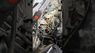 Toyota Kluger V 1MZ-FE замена прокладок клапанных крышек
