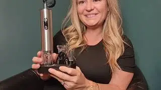 Is the 6-in-1 Electric Wine Opener Gift Set Worth the Money? Here&rsquo;s What We Found W8655