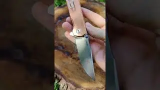 Это Boker-kihon  с рукояткой из меди и пушечным ассистом! трек: Lambo - KAT-RIN#knife&nbsp;#knives&nbsp;#boker