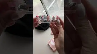 #LondonNails, #LondonNailArt, #NailSalonLondon, #LondonNailTech, #NailArtistLondon, #LondonNailDesig