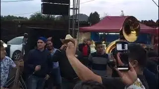 En vivo Entrones-Fregona-ReyesDeLaNoche-PasitoPerron-MikeEugalde (8 Meses)