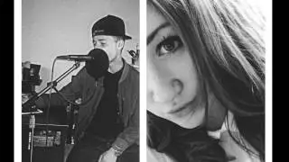 LIPS ARE MOVING - COVER