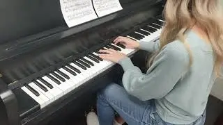 1961 Kawai UST7 Studio Upright Piano