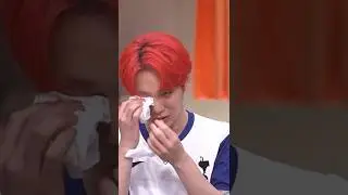 Key finding out about his Music Bank win during the Amazing Saturday recording 🥺