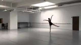 Contemporary Ballet Solo Amour Intemporel