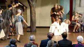 Brundibár - Dětská opera Praha - scéna zvířat