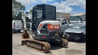 BOBCAT MINI ESCAVADEIRA E35Z