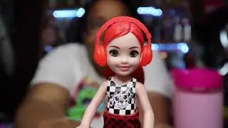 MY FIRST 2 BARBIE CHELSEA COLOR REVEAL COLOR BLOCK SERIES WITH 6 SURPRISES DOLLS UNBOXING WITH CODES