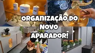 APARADOR NOVO😍//ORGANIZA&Ccedil;&Atilde;O ✨️//MUDAMOS A LAVA LOU&Ccedil;A DE LUGAR!