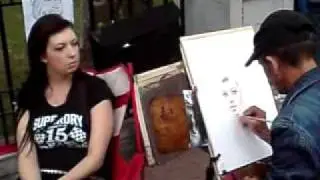 OUTSTANDING PORTRAIT ARTIST AT WORK LEICESTER SQUARE LONDON