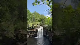 Falls of Falloch auf der Strecke Fort William - Stirling #travel #scotland #camping #waterfall