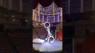 Fail... #redbull #cirque #workout #cirquedusoleil #cirquelife #basketball #cirquecolors #trampoline
