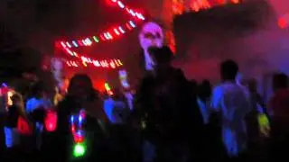 HHNXX - DEAD MEXICAN GUYS - ORLANDO UNIVERSAL STUDIOS 2010.wmv
