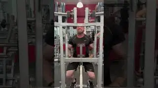 Отец бАдибилдинга за работой🦾🦍 #фитнес #motivation #training #gym
