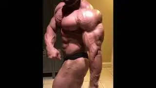 Bodybuilder Alexis Rivera Rolon at peak physique