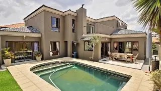 4 Bedroom House for sale in Gauteng | Johannesburg | Roodepoort | Honeydew Manor |