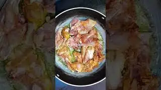 CHIKEN WITH SPINACH AND CORIANDER || PALK CHICKEN