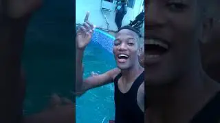 Pasame la glock ❌en piscina
