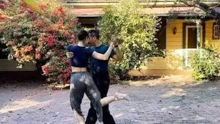 Argentine Tango Dancing To Julie Osvaldo Pugliese | Stephen Aldaco & Jennifer Borcea