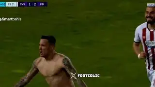 Rei Manaj i sh&euml;non gol n&euml; fund Fenerbahces, i heq titullin kampion n&euml; Turqi, shp&euml;rthen stadiumi
