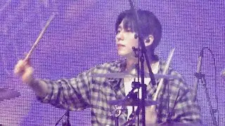 [4K] 250301 Money On My Mind 앵콜 - 엑스디너리 히어로즈 건일 직캠 Xdinary Heroes Gunil | 어썸스테이지