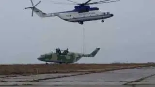 МИ 26Т транспортирует МИ 26 Мордовия Лямбирь