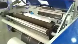 Automatic PE cling film rewinding machine for catering roll