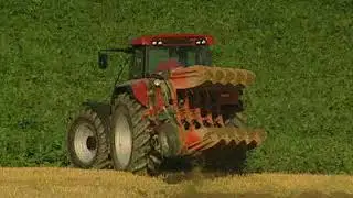 Old Product Video 2005 | Case IH CVX 1135 to 1190