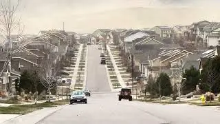 Powerful wind blows through Arvada, Colorado neighborhood